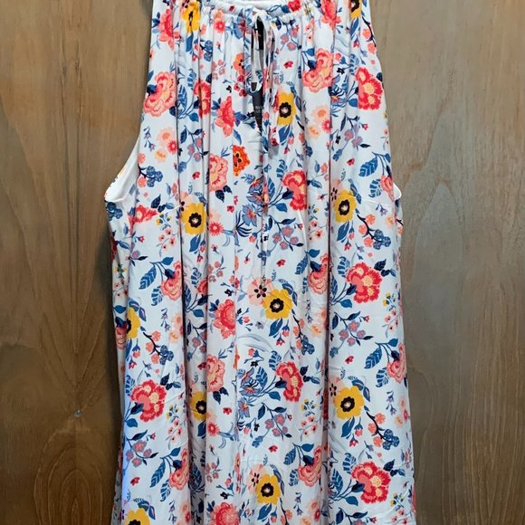 Lane Bryant Tops - NWT Lane Bryant Summer Top (Size 20)